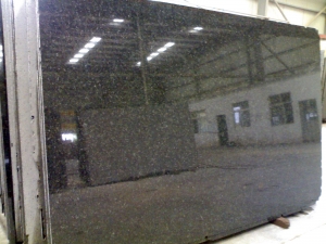 Hot Sale Verde Ubatuba Granite for Floor Tile, Slab, Countertop