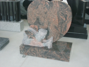 Multicolor Red Granite Monuments for European Market